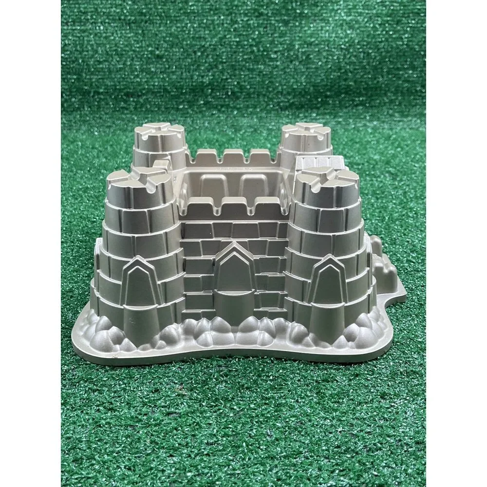 Nordic Ware‎ Williams-Sonoma Sandcastle Bundt Cake Mold Pan Cast Aluminum 10 Cup